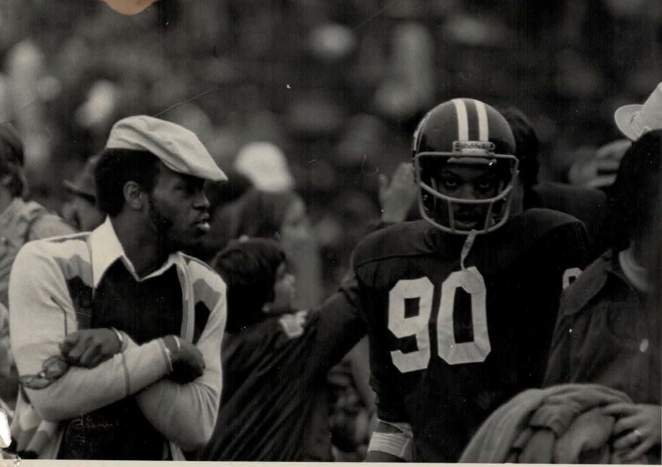 hopdy-and-elam-on-field-1977